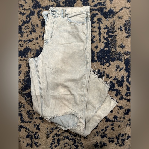 American Eagle Outfitters Denim - American Eagle Distressed Mom Jeans